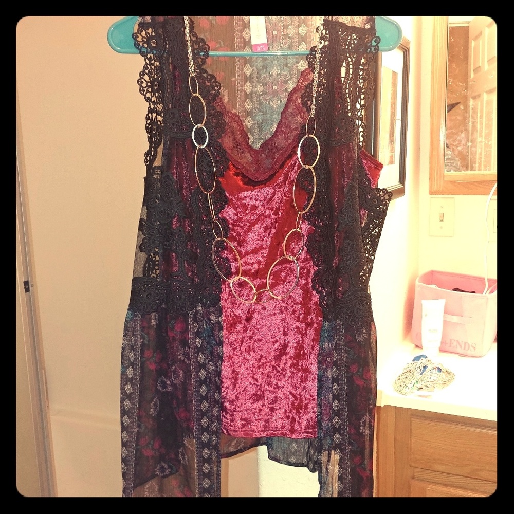 Very beautiful sheer&lace top velvet tank under